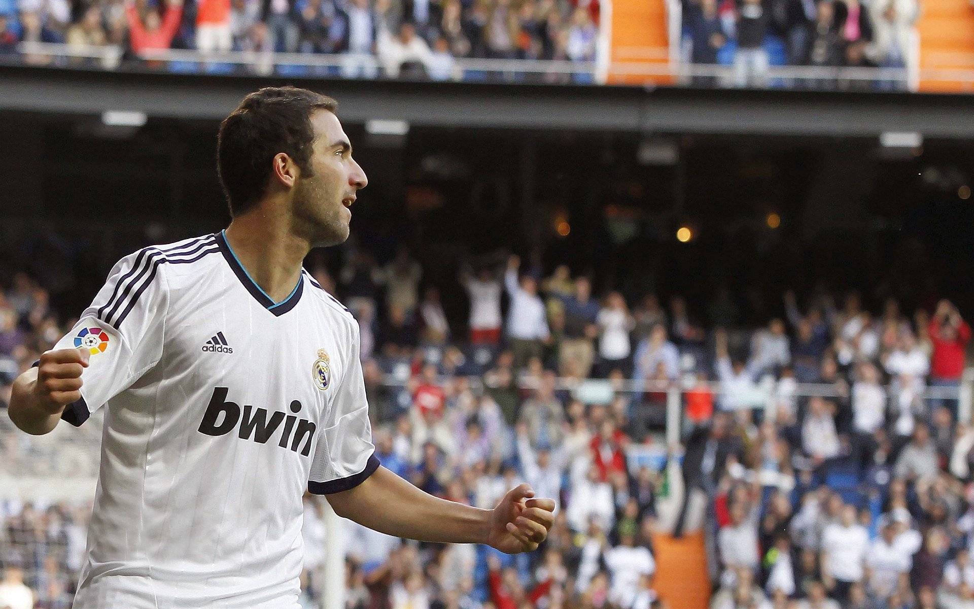 舞台越大越强，戈贝尔的进化与雷霆逆转掘金的启示